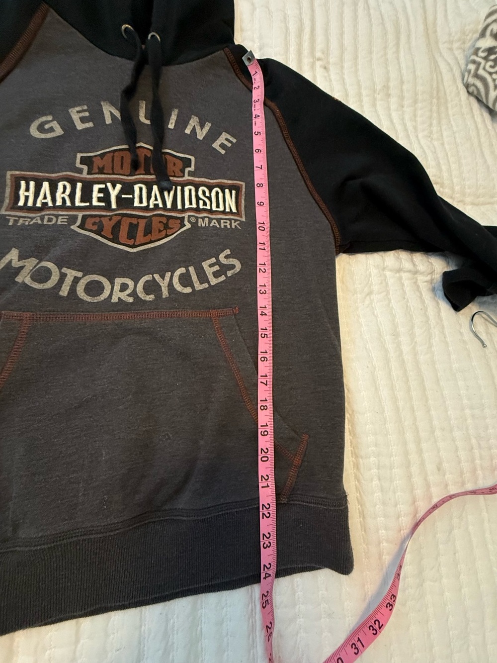 Harley-Davidson Genuine Motorcycles Pullover Hoodie – Size Small - Picture 7 of 13